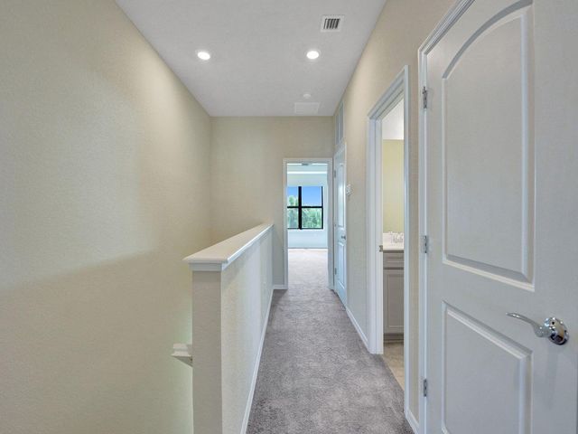 4825 CHANTILLY Road, Lake Worth, FL 33467