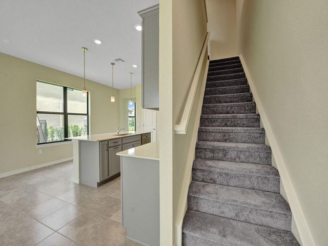 4825 CHANTILLY Road, Lake Worth, FL 33467