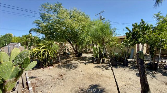 10416 Cayuga, Pacoima, CA 91331