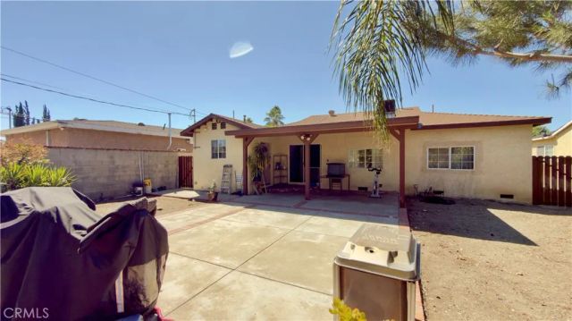 10416 Cayuga, Pacoima, CA 91331