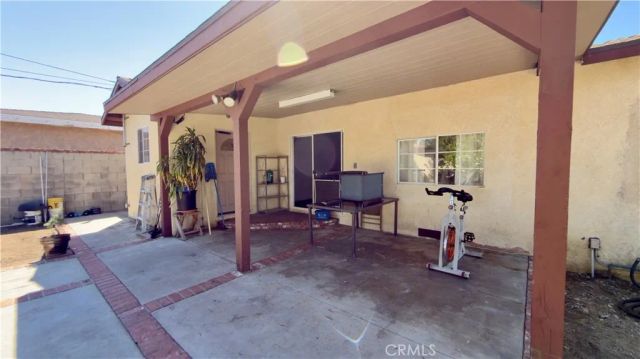 10416 Cayuga, Pacoima, CA 91331