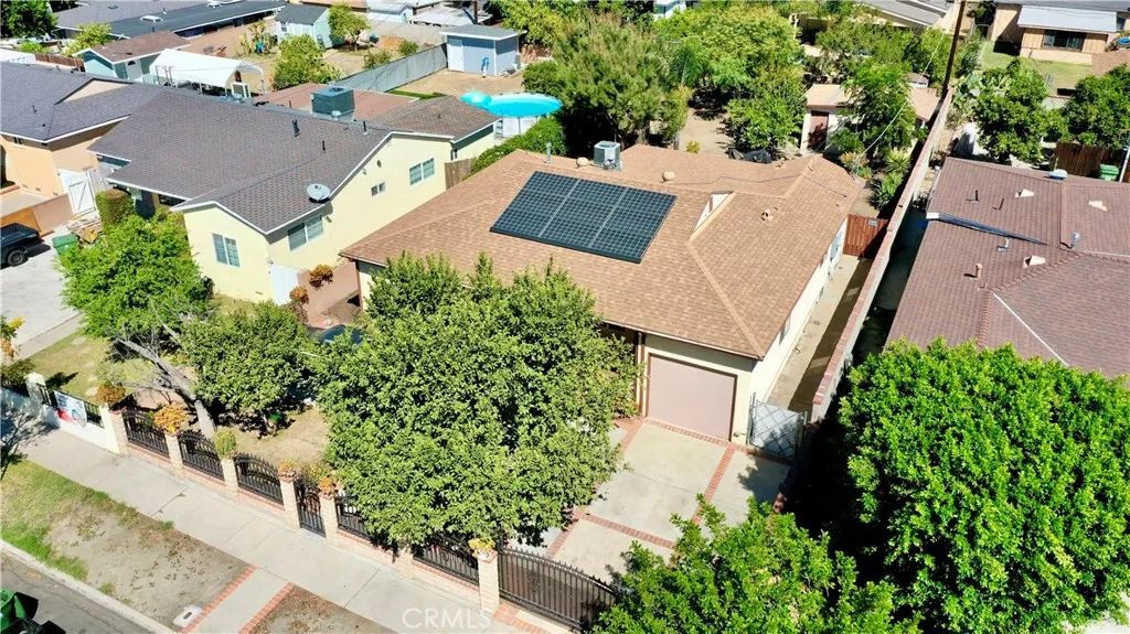 10416 Cayuga, Pacoima, CA 91331
