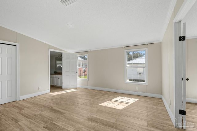 8412 Pond Ave, Pensacola, FL 32534