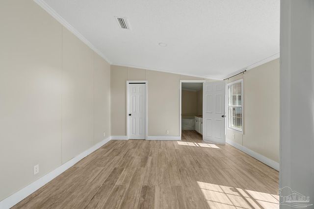 8412 Pond Ave, Pensacola, FL 32534