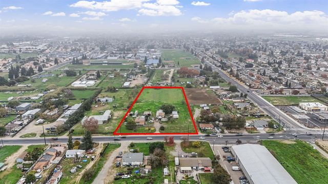 794 S. Airport Way, Manteca, CA 95337