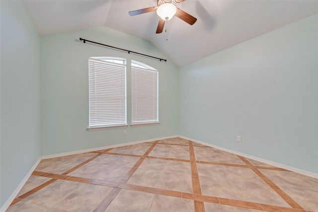 1130 Fawn Meadow Trail, Kennedale, TX 76060