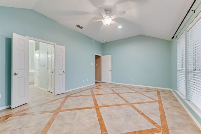 1130 Fawn Meadow Trail, Kennedale, TX 76060