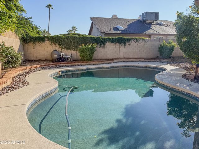 6528 E PARADISE Lane, Scottsdale, AZ 85254