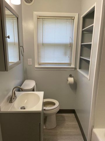 144 James Road, Columbus, OH 43213