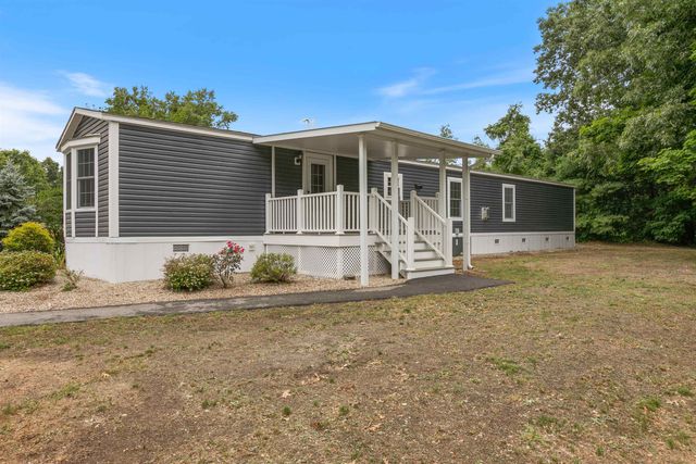 3 Bay Street, Hudson, NH 03051