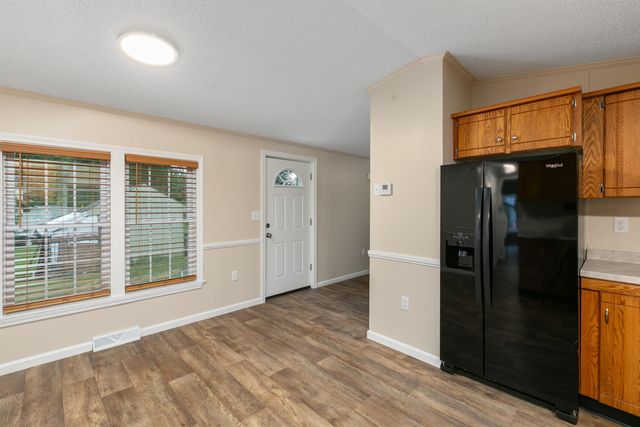 3 Bay Street, Hudson, NH 03051