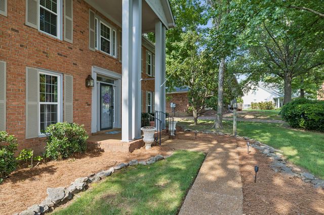 6020 Manor Pl, Brentwood, TN 37027