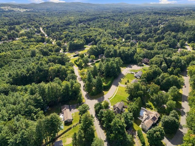 211 Allen St, East Longmeadow, MA 01028