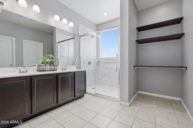11726 W DEL RIO Lane, Avondale, AZ 85323