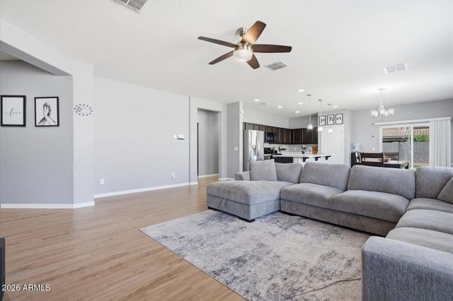 11726 W DEL RIO Lane, Avondale, AZ 85323