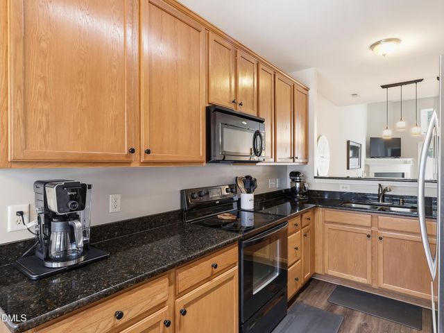 2505 Asher View Court, Raleigh, NC 27606