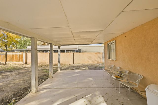 1816 Mae Avenue SW, Albuquerque, NM 87105