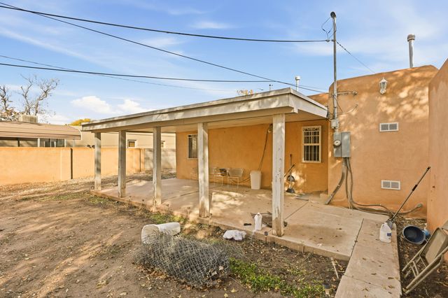 1816 Mae Avenue SW, Albuquerque, NM 87105