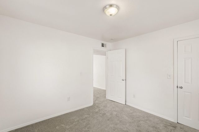 1816 Mae Avenue SW, Albuquerque, NM 87105