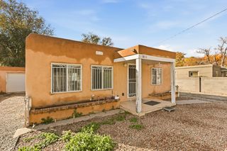 1816 Mae Avenue SW, Albuquerque, NM 87105