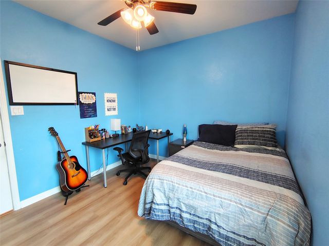 423 Regatta Lane, Azle, TX 76020
