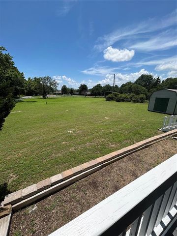 417601 E 1145 Road, Eufaula, OK 74432