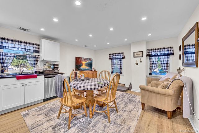 50 Pulaski Road, Kings Park, NY 11754