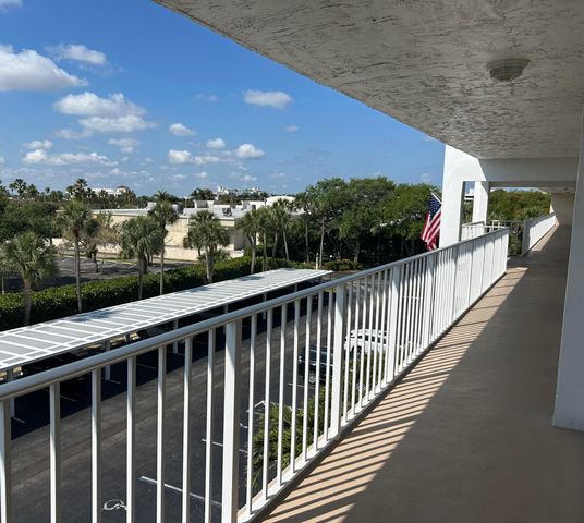 300 N Highway A1a 405h, Jupiter, FL 33477