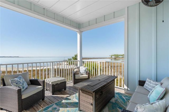 559 Lemoyne Drive, Dauphin Island, AL 36528