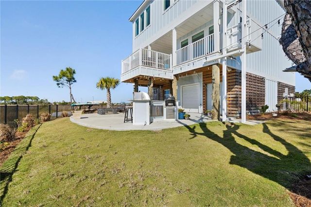 559 Lemoyne Drive, Dauphin Island, AL 36528