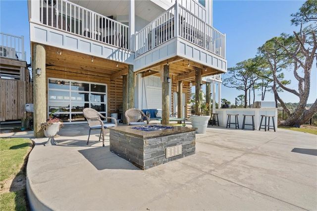 559 Lemoyne Drive, Dauphin Island, AL 36528