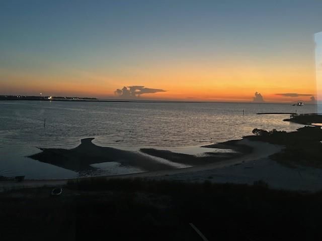 559 Lemoyne Drive, Dauphin Island, AL 36528