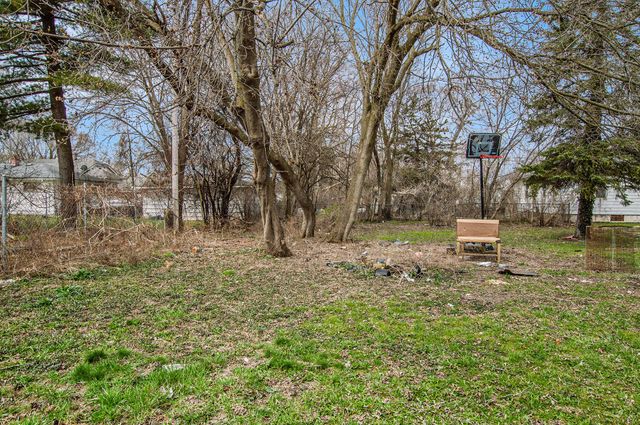 1941 Walcott Street, Saginaw, MI 48601