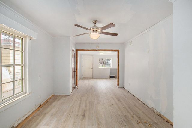 1941 Walcott Street, Saginaw, MI 48601