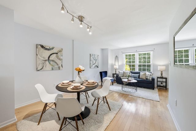 6472 BRICK HEARTH CT, Alexandria, VA 22306