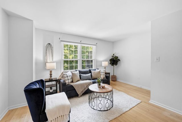 6472 BRICK HEARTH CT, Alexandria, VA 22306