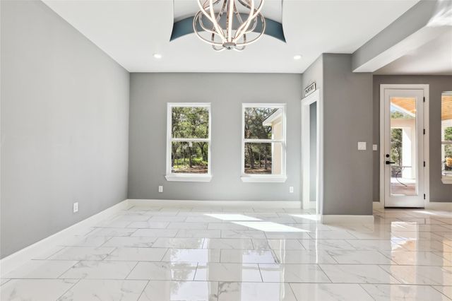 130 Creekwood TRL, Cedar Creek, TX 78612