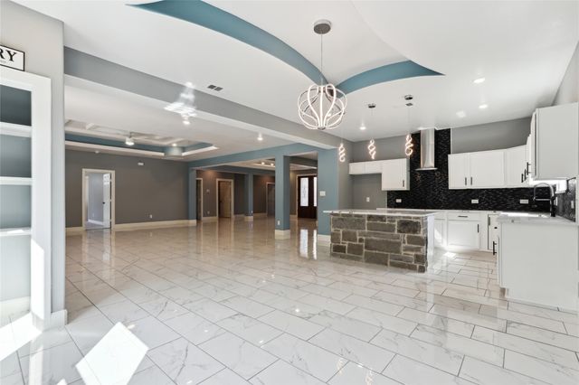 130 Creekwood TRL, Cedar Creek, TX 78612