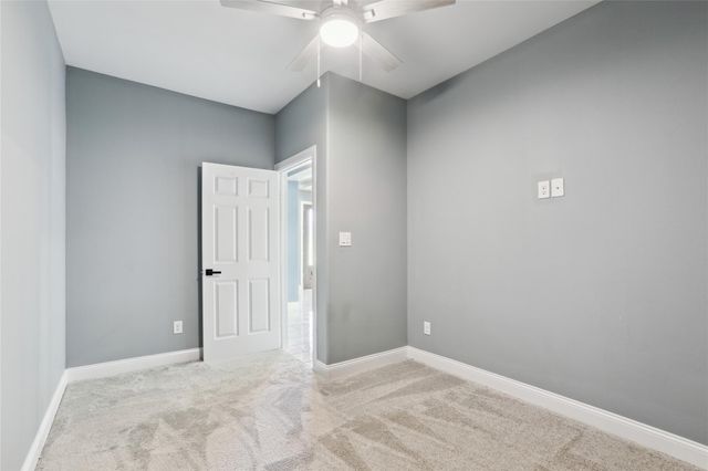 130 Creekwood TRL, Cedar Creek, TX 78612