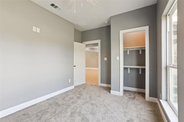 130 Creekwood TRL, Cedar Creek, TX 78612