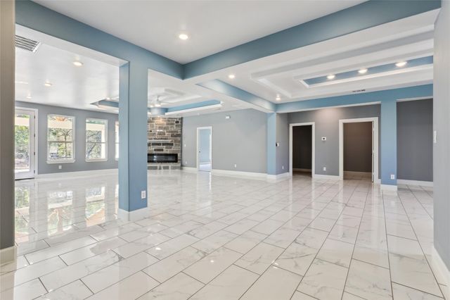 130 Creekwood TRL, Cedar Creek, TX 78612