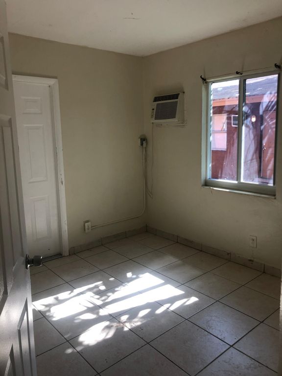 829 NW 10TH Terrace 4, Fort Lauderdale, FL 33311