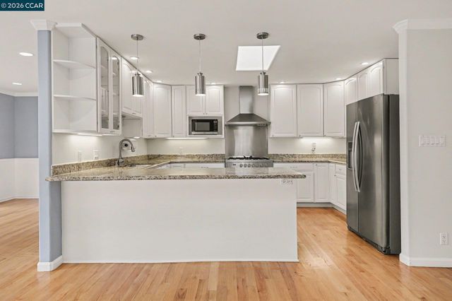 4 Dale Court, Lafayette, CA 94595