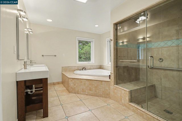 4 Dale Court, Lafayette, CA 94595