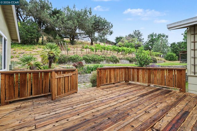 4 Dale Court, Lafayette, CA 94595