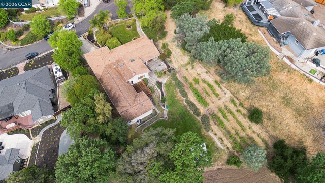 4 Dale Court, Lafayette, CA 94595