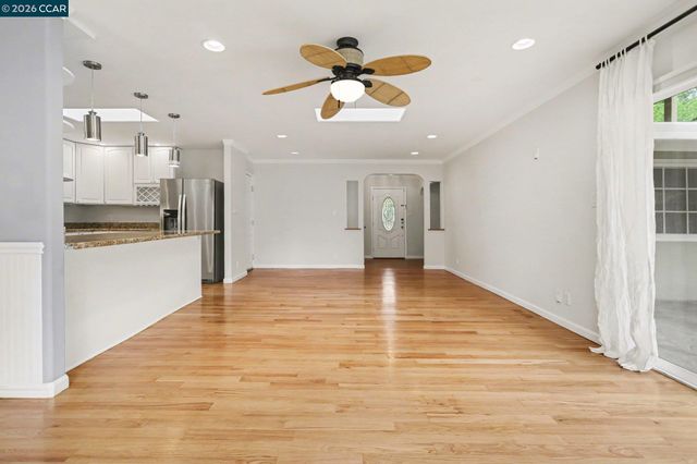 4 Dale Court, Lafayette, CA 94595