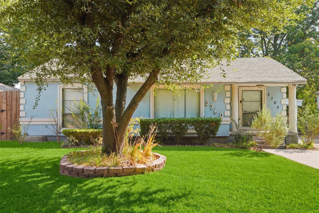 3760 Davila Drive, Dallas, TX 75220 — exterior