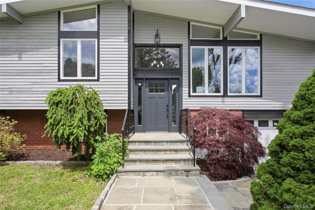 39 Kings Ridge Road, Mahopac, NY 10541