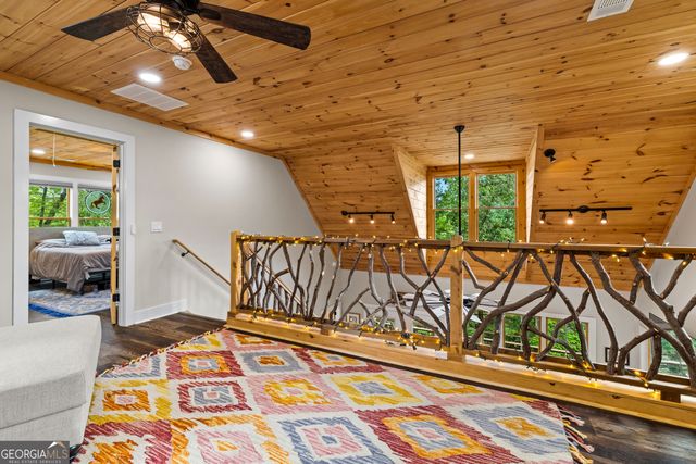 33 Jim McCrackin Road, Clayton, GA 30525